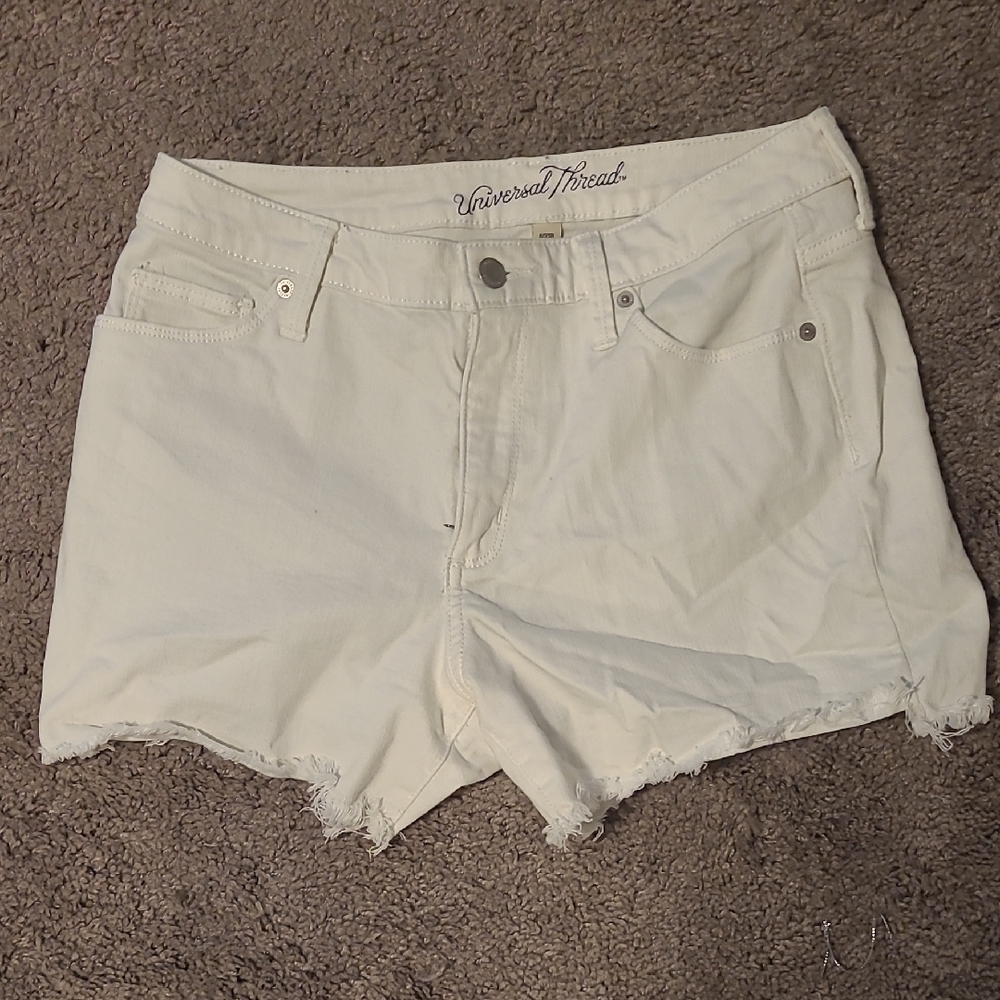 Universal Thread High Waisted White Jean Shorts- Size 8/29
